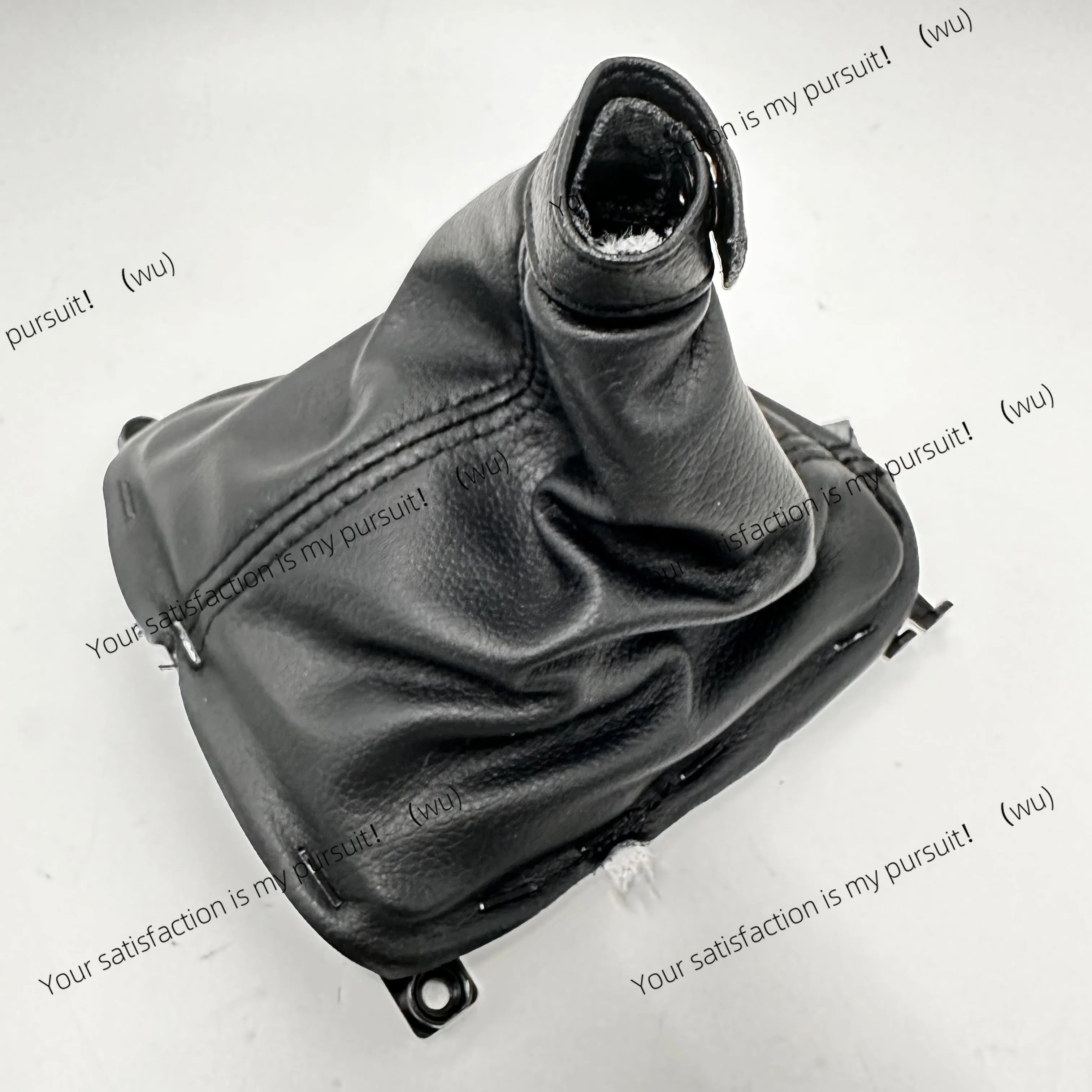 

Кожаный чехол для рукоятки переключения передач (правый руль) для Hyundai i800 iMax H1 Stare 846404H800WK