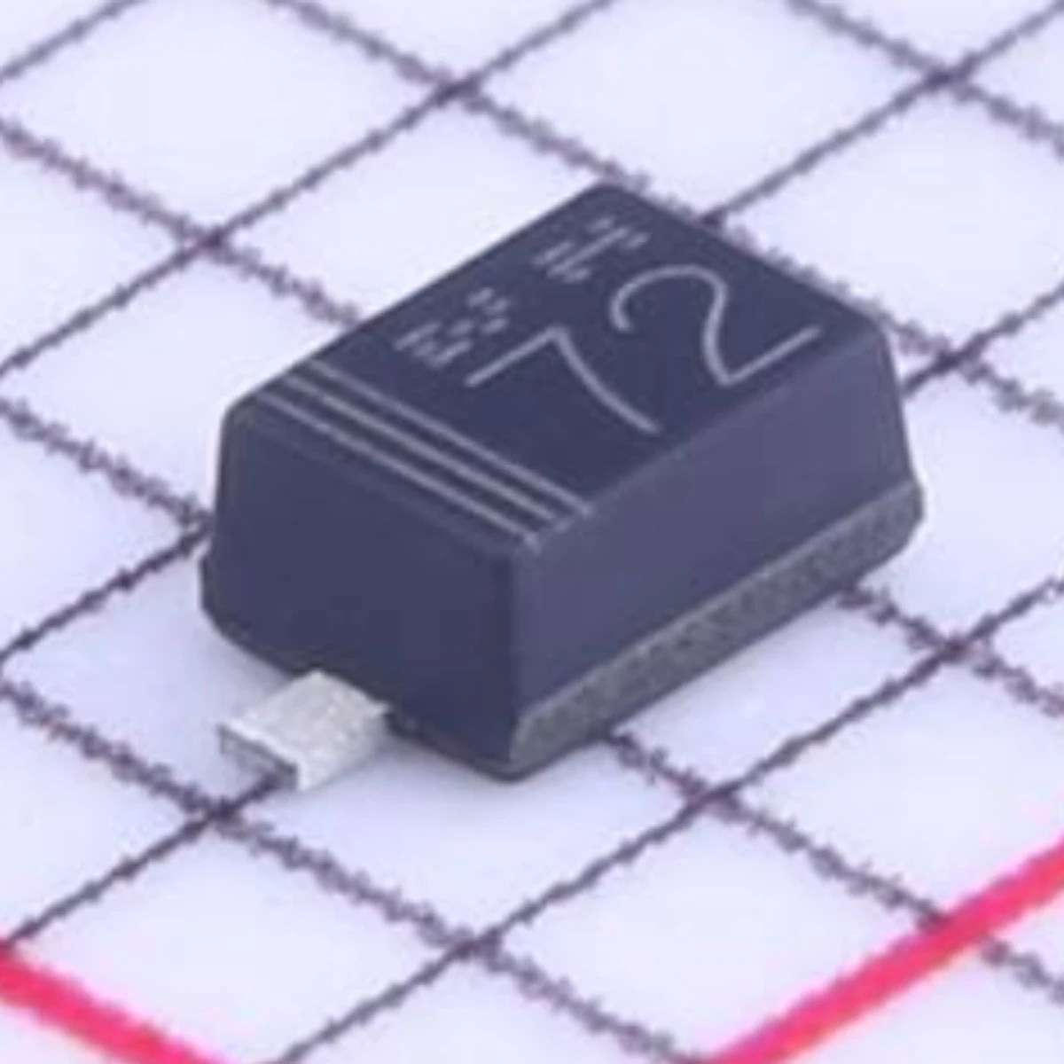 50PCS Origin, independent voltage regulator diode 3.9V 3.89V~4.16V 5uA@1V   SOD-323F：UDZVTE-173.9B。Marking:72