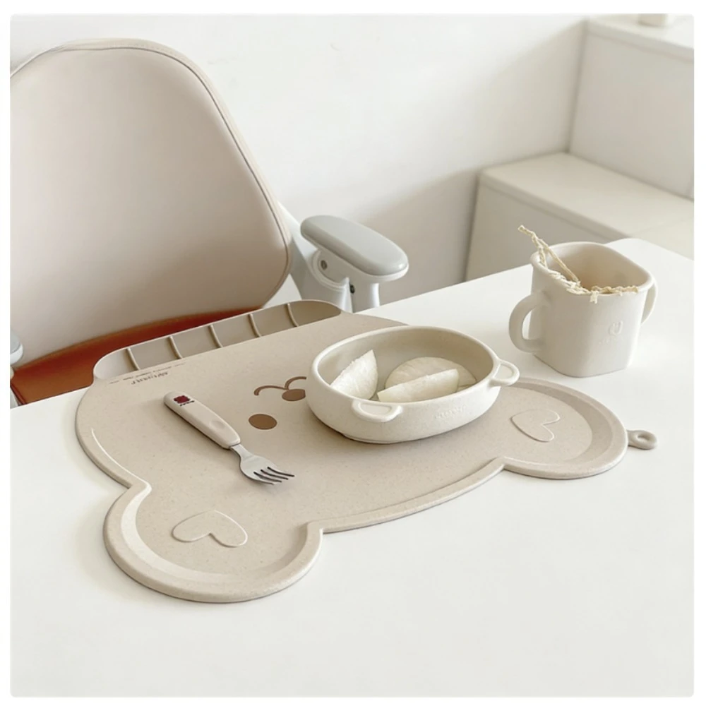 

Portable Baby Feeding Mat Waterproof Silicone Bib Heat Resistant Table Pad for Kids