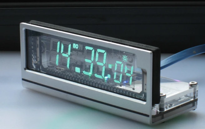 

：VFD Clock – Vacuum Fluorescent Display, WiFi-Enabled, with Alarm Clock & Timer Functions