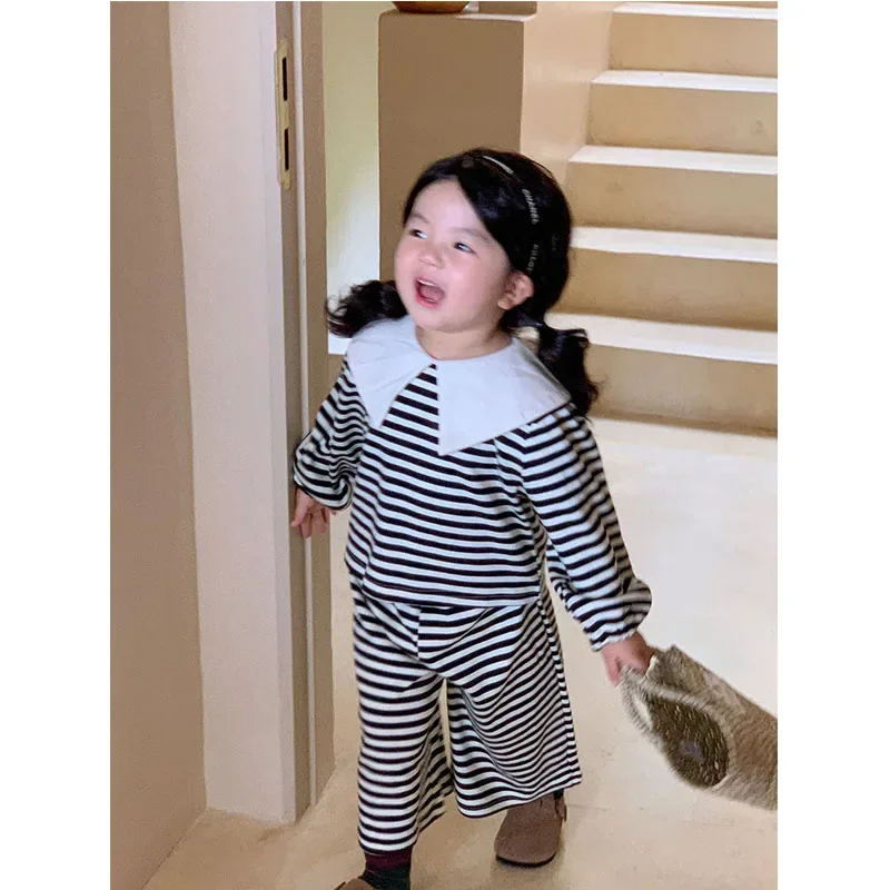 

Baby Fashion Casual Thin Section Suit New Children Lapel Top Pants Two-Piece Girls Striped Set 2-8 Years Spring Autumn 2024