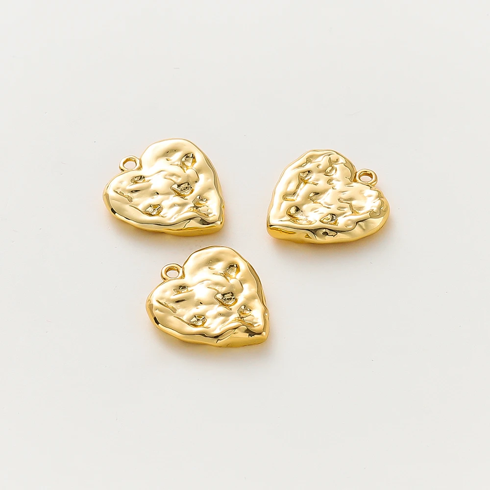 4pcs/lot 14K 18K Gold Color Dark Pattern Love Heart Metal Pendants Retro Earing Charms For DIY Jewelry Handmade Supplies