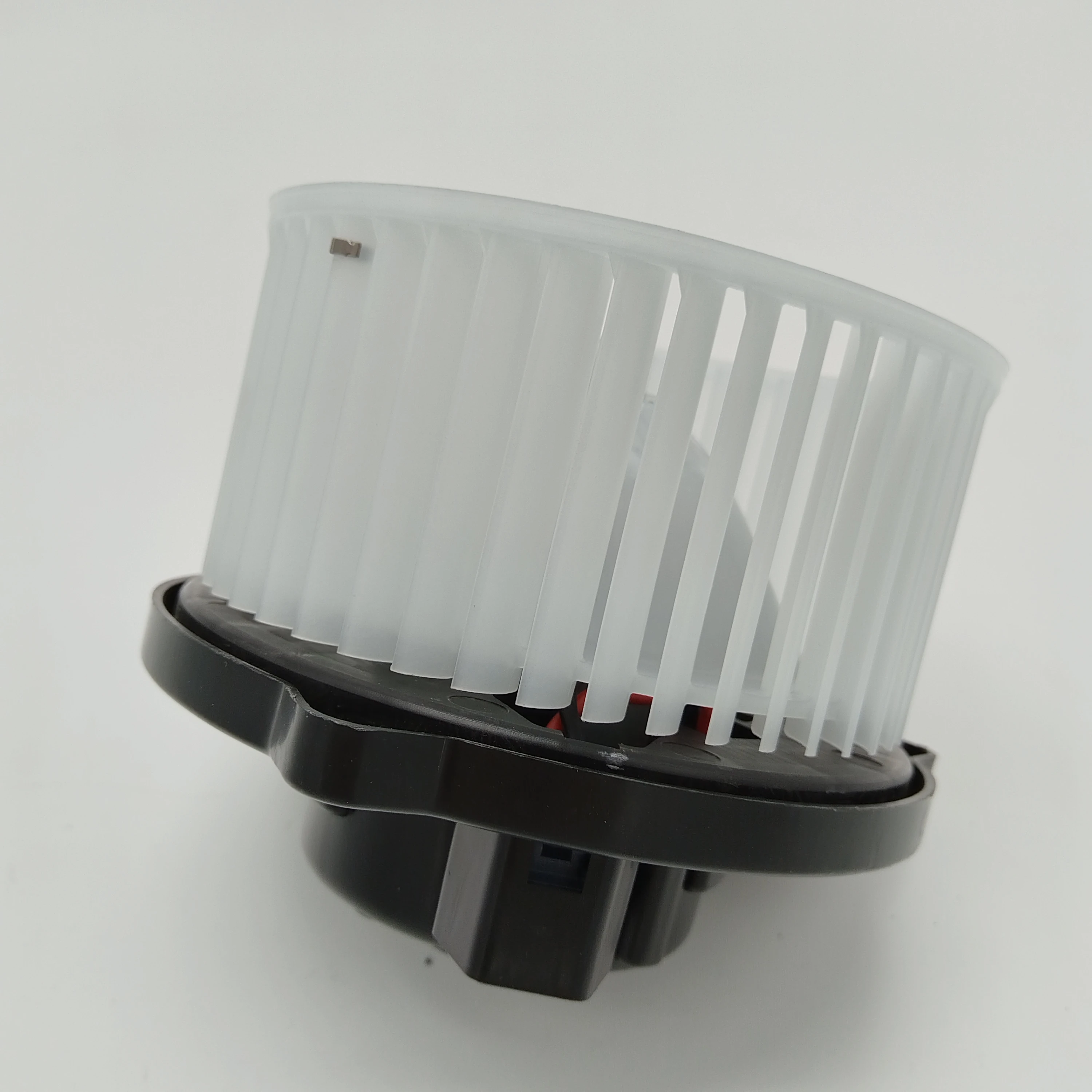 Left-Hand Drive Blower Motor Suitable for LAND ROVER DEFENDER MK1 OE:0002659970 JGB500050