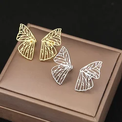 Hallowout Butterfly Earrings Stud Left Right SIde Gold Color Insect Girs Fashion Post Earrings Lovely Women Fashion Jewelry