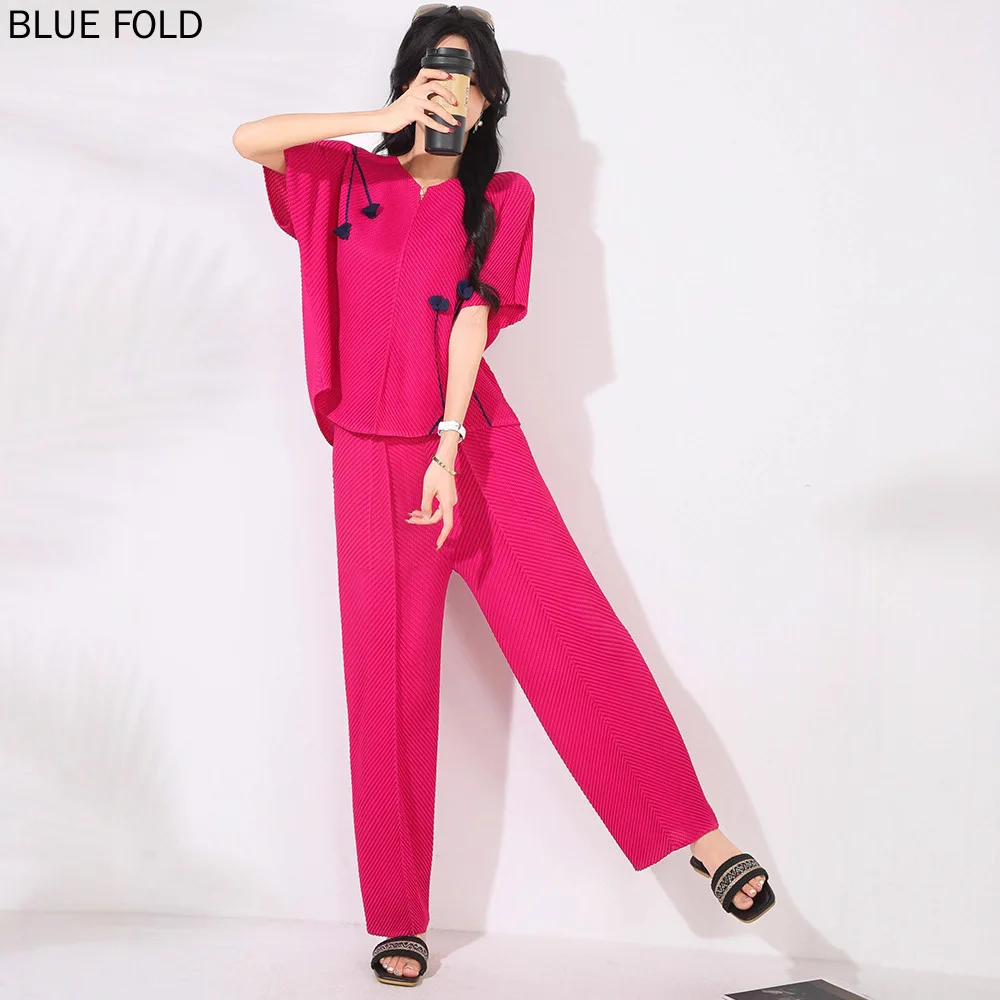 

Miyake плиссированный модный повседневный комплект, свободный пуловер с рукавами «летучая мышь», плиссированный топ с рыбьей чешуей, прямые брюки с высокой талией, состоящие из двух частей