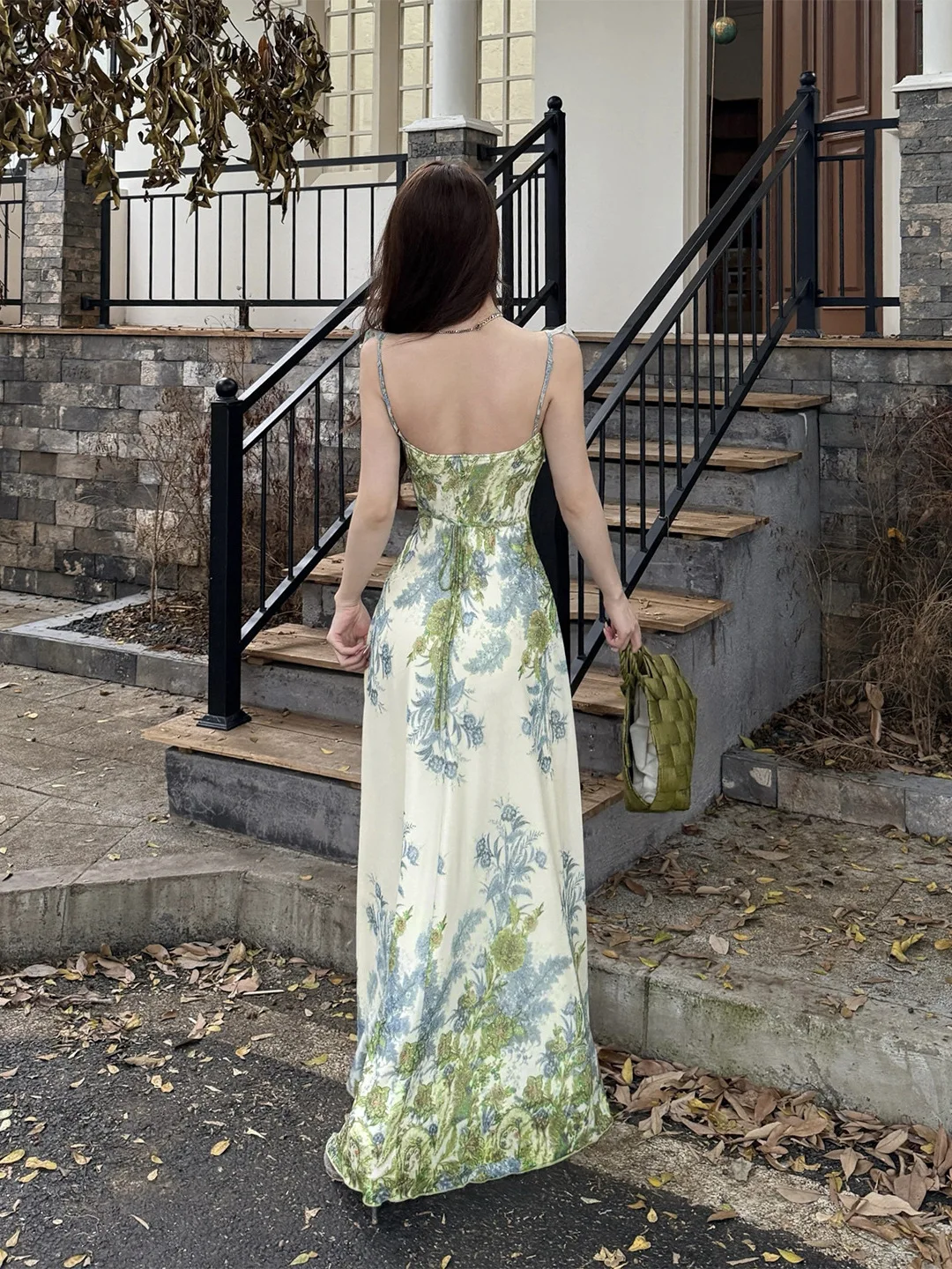 French Retro Ruffled Green Print Backless Square-neck A-line Dress For Women Forest Pastoral Waist-cinched Lace-up A-line Dress