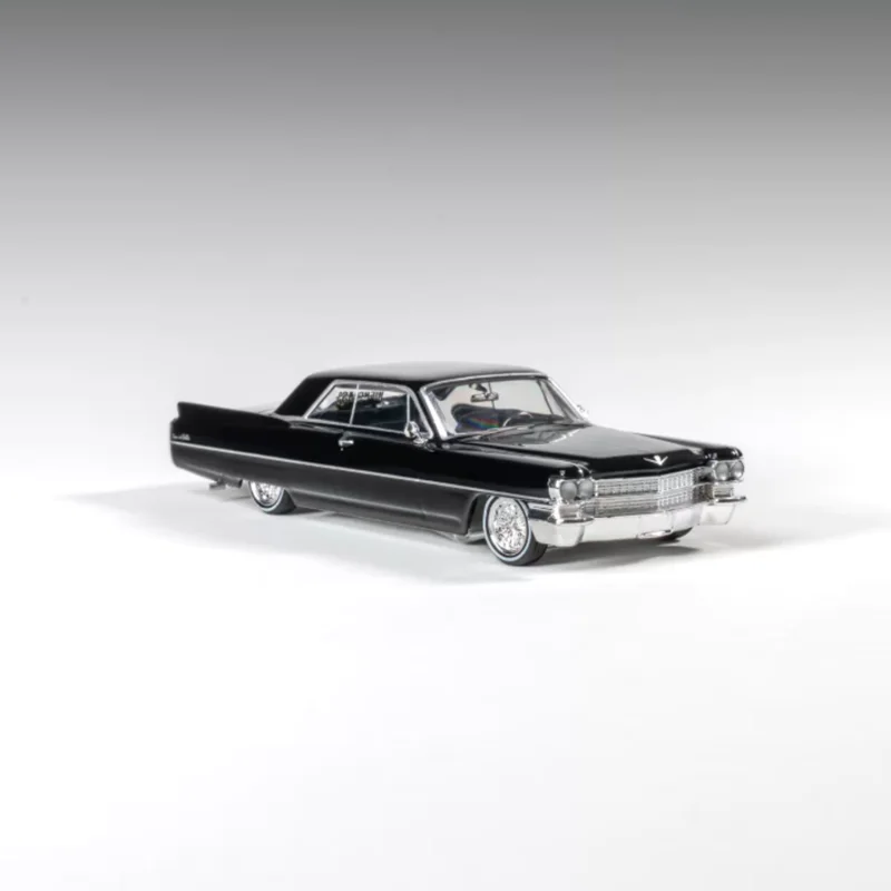 Diecast 1:64 Scale 97M 1964 Coupe DeVille Lowrider Alloy Simulation Car Model Static Display Collectibles Boy Gift Decoration