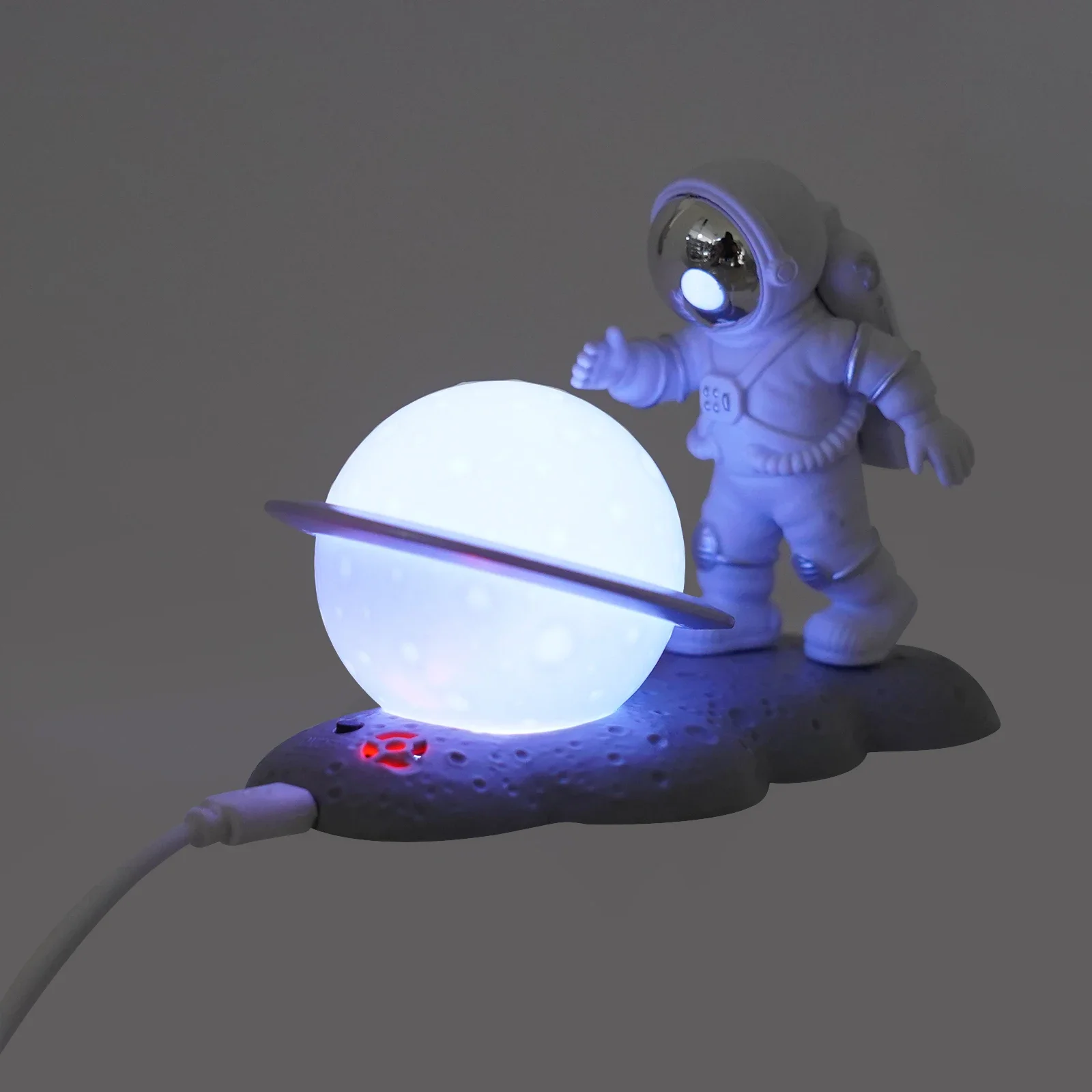 

New LOYALHEARTD Night Light Astronaut Animal Night Light, Cute Spaceman Room Desktop Lamp