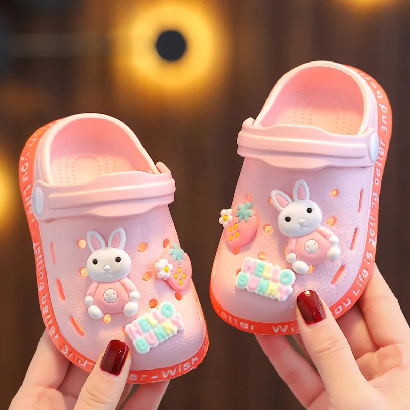 2024 New Kids Summer  Sandals Garden Beach Slippers Sandals Non-Slip Soft Soled Quick Drying Cartoon Cave Hole Shoes