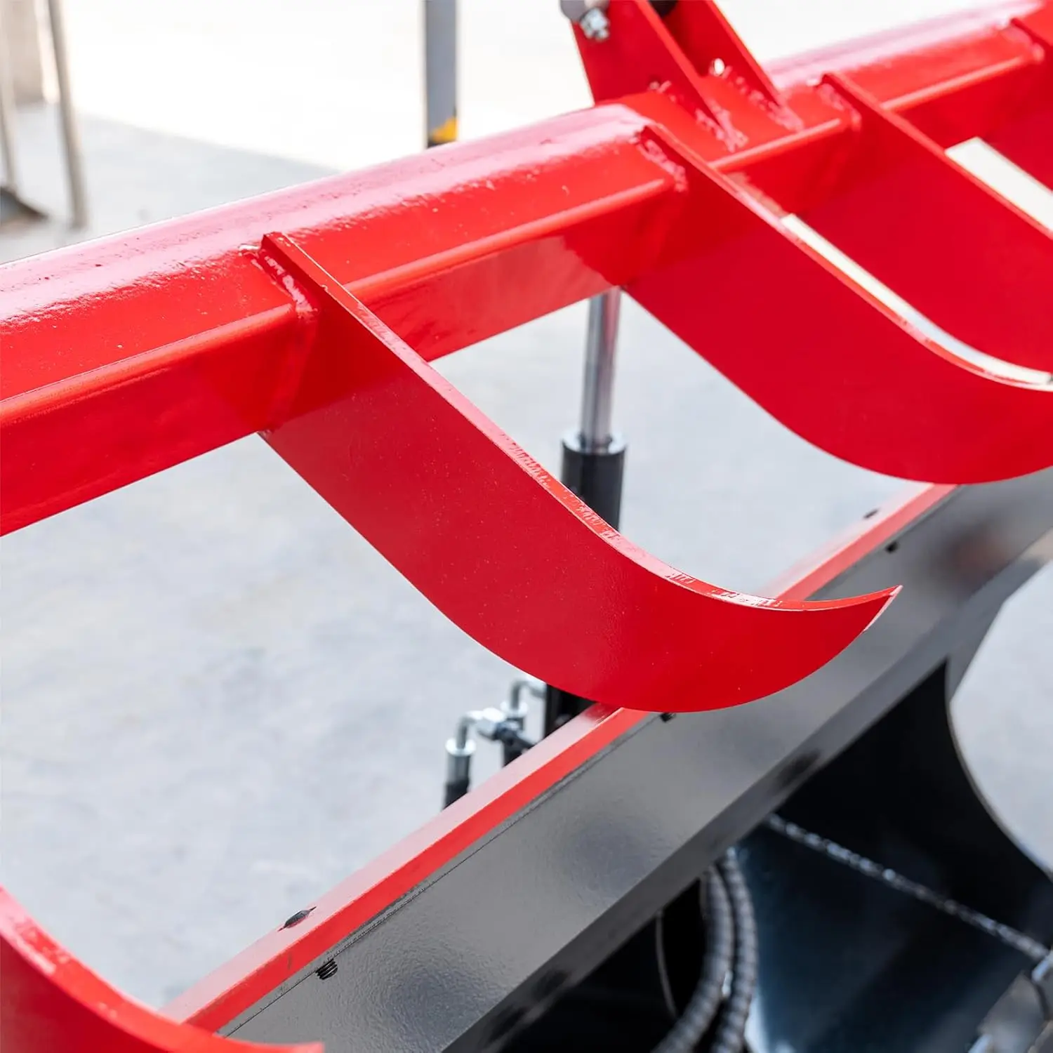 MMS 68.89"/1750mm Heavy Duty Grader Loosener Skid Steer Attachment,Soil Ripper Attachment Grading Leveling Accessories