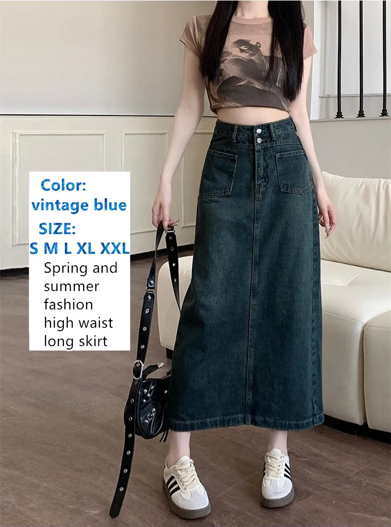

A casual two-button skirt with back slit and multiple pockets for women. Fashionable washed mid-blue denim midi skirt.
