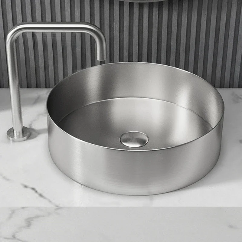 Round Stainless Steel Bathroom Sinks Platform Basin Household Wash Basin Small Bar Art Basin Nordic Luxury Vanity Bathroom Sinks