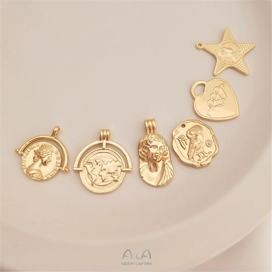 14K Gold Coin Queen Portrait Love Shaped Five Pointed Star Pendant DIY Necklace European and American Style Pendant Accessories