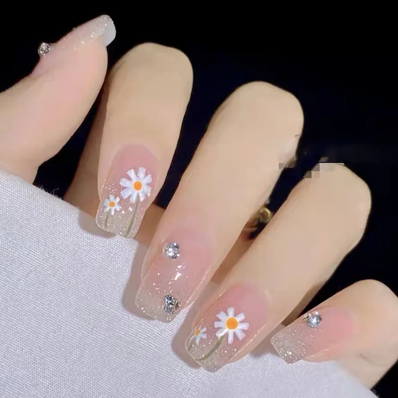 24 stk/set met diamanten ingelegde kleine bloemen glitter mode dragen kunstnagels middellange nepnagels verwijderbare opdruk nageltips