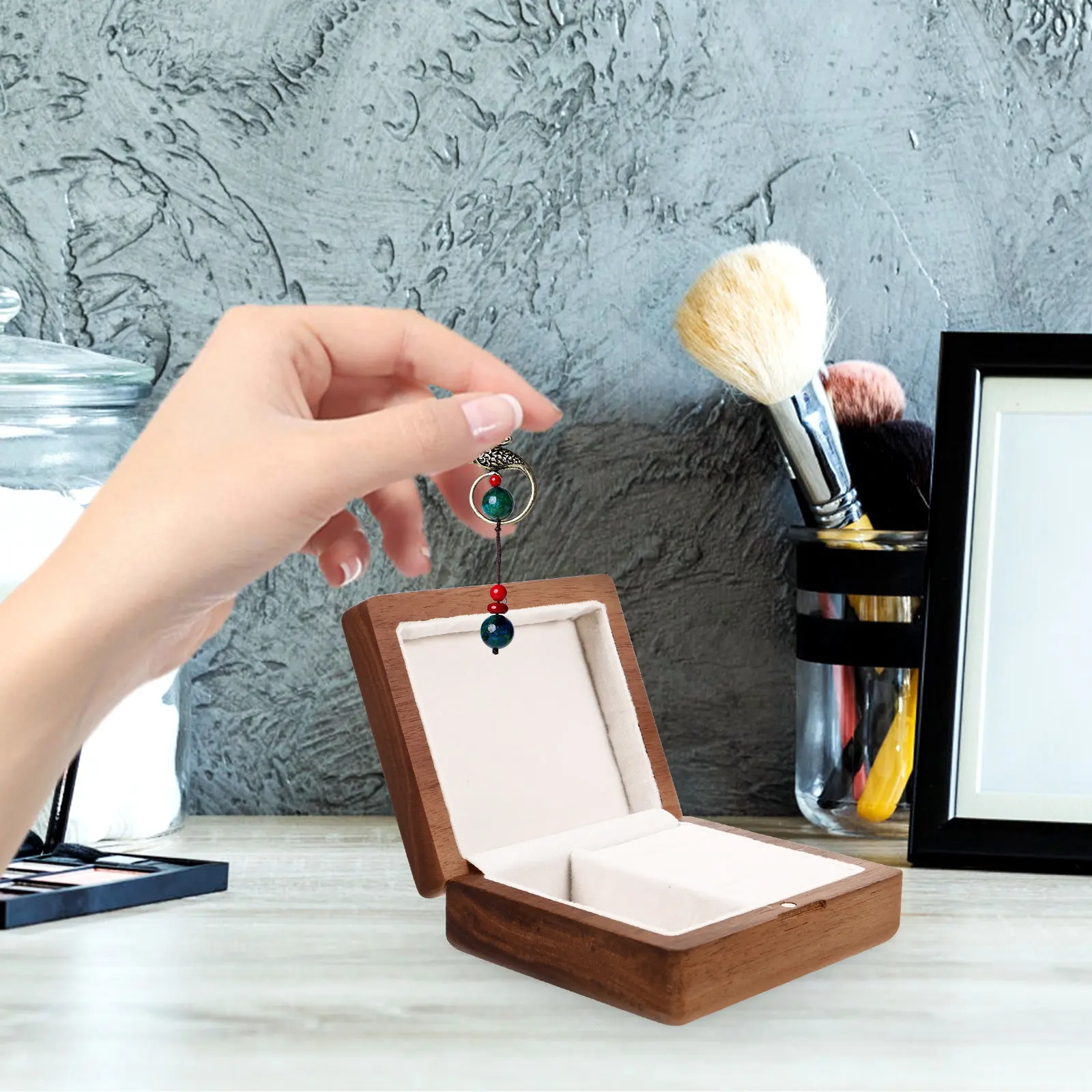 

Wedding Ring Box Wood Necklace Gift Jewelry Packaging Small Box for Wedding Proposal Ring Necklaces Earrings Storage