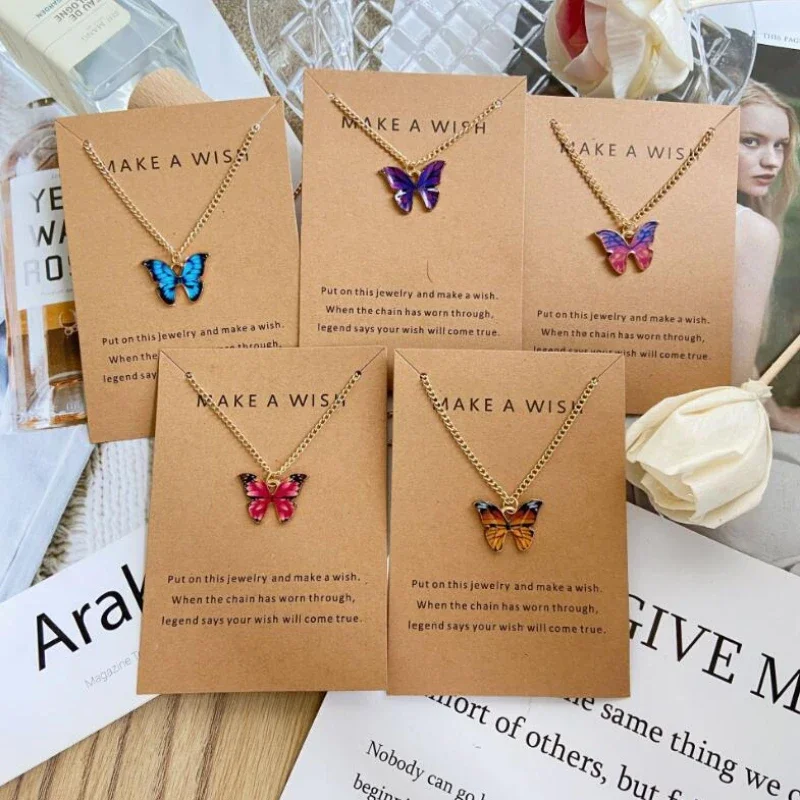 Women Butterfly Necklace Korea Style New Butterfly Pendant Necklace Gift for Girl Cute Lovely Neck Fashion Jewelry Gift for Girl