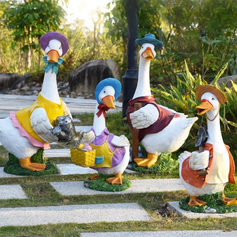 Cartoon Animals Duck Statue Resin Garden Ornaments Cartoon Art Animal Sculpture Outdoor Landscape Pond Yard Lawn Decoration