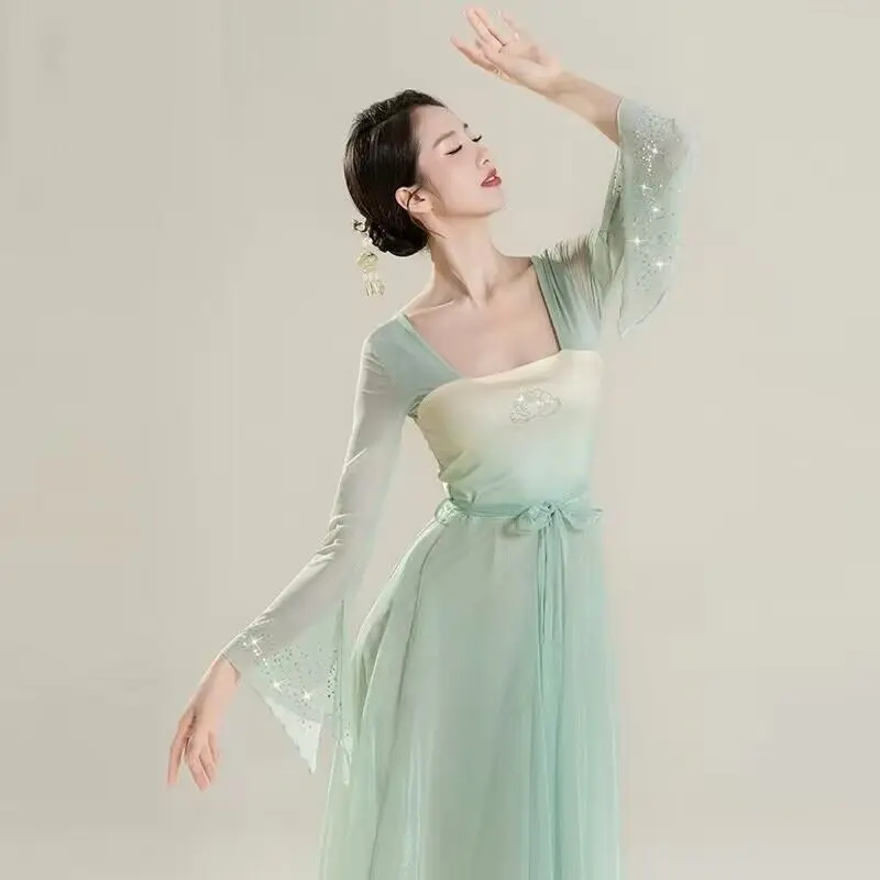 Chinese style folk dance classical dancer performance costumes elegant cardigan practice clothes body rhyme long outer gauze