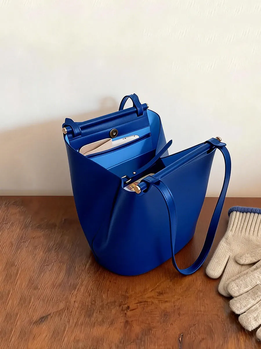 

Blue Commuter Bucket Bag Women's 2026 New Luxury Minimalist High-End Handbag Shoulder Bag Underarm Crossbody Bag