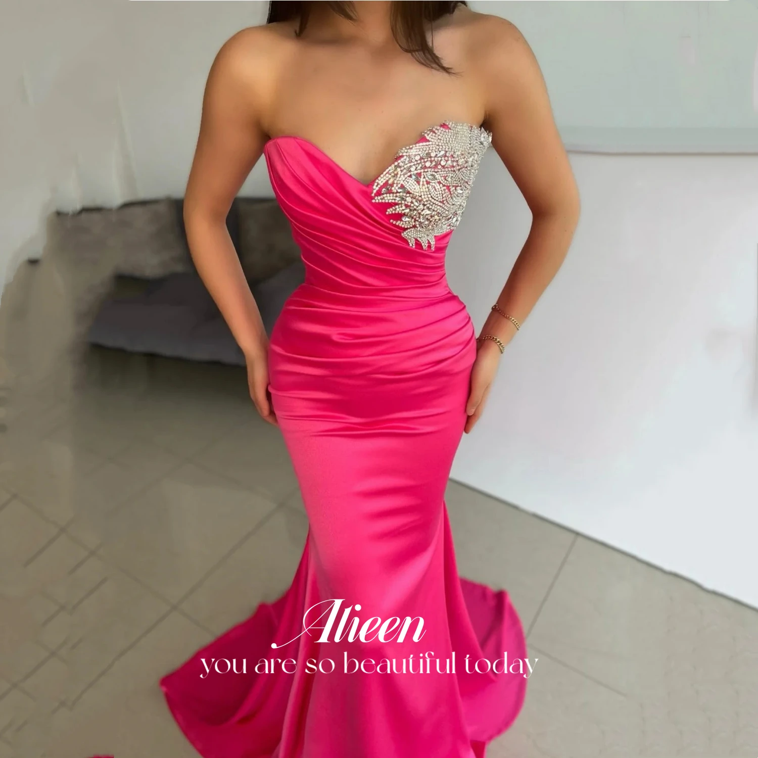 

Aileen Glitter Decoration Dresses Gala Dress Woman Evening Gown Strapless Mermaid Long Dresses for Special Events Rose Red Satin