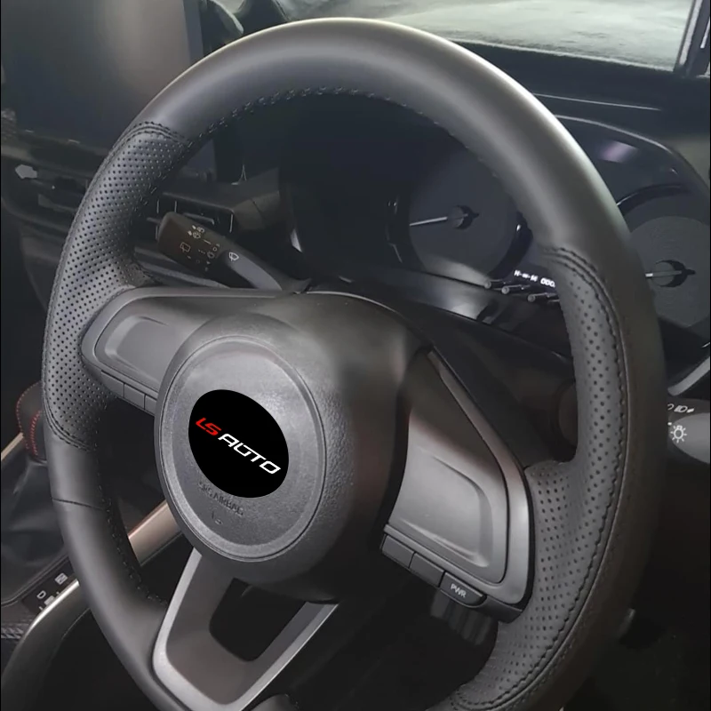 LS AUTO-Capa de volante de couro Nappa de costura manual para Toyota Raize M900A, 910A, 2020-2023 Ano