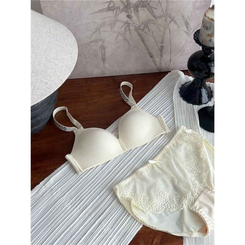 Hot Sale Sexy Letter Rhinestone Strap Bra Set Seamless Thin Summer Light Push Up Anti Sagging Comfortable Women Lingerie Set