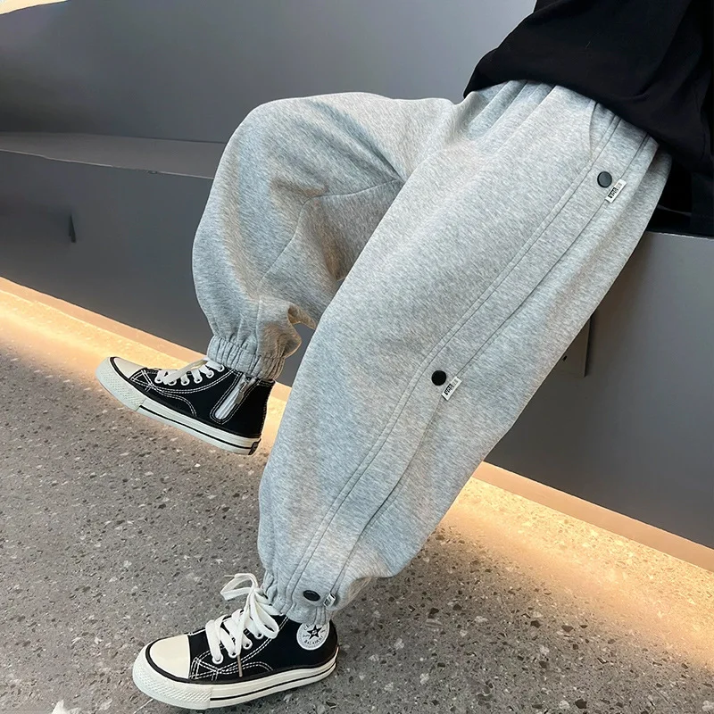 

Корейский стиль, черные, серые однотонные детские спортивные штаны, весна-осень 202, стильные новые прямые спортивные штаны для мальчиков-подростков