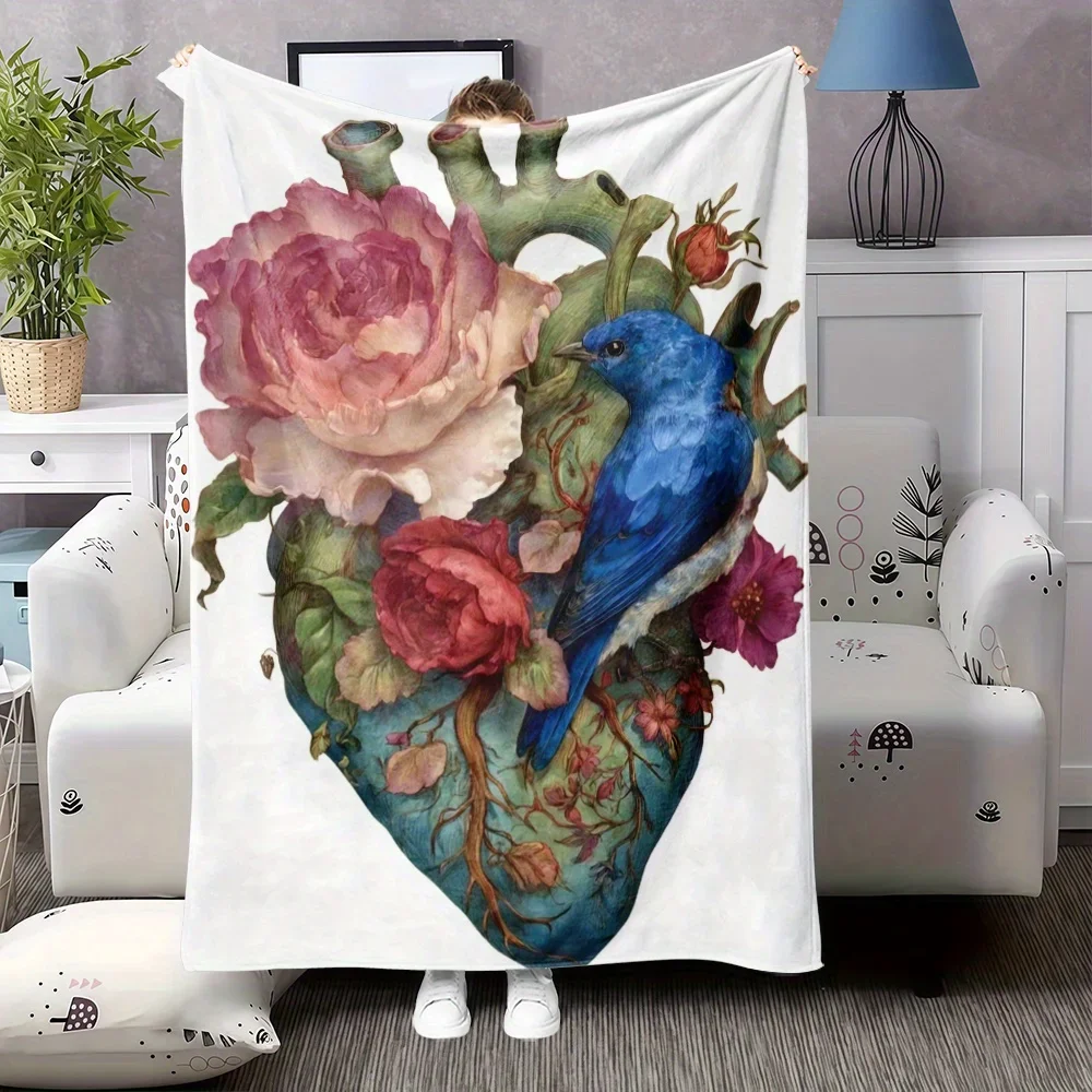 

Плед из фланели с цветочным принтом в виде сердец, мягкий и теплый, всесезонный, с ярким дизайном роз и синих птиц, в современном стиле для уюта