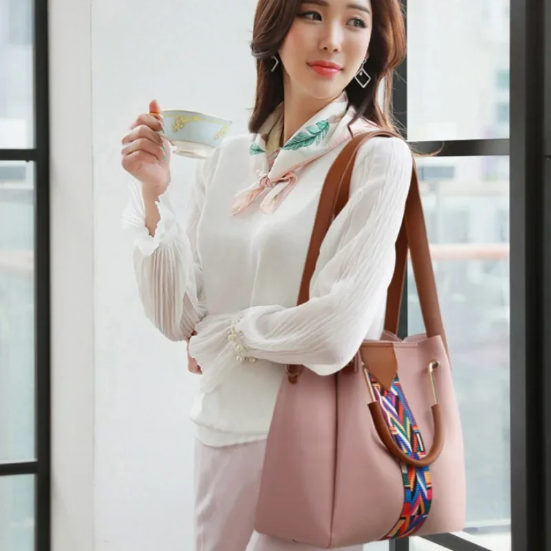 Women's Fashion Four Piece Set Mother Bag Trendy Handheld One Shoulder Crossbody Bag Water Bucket Bag Multi piece Set Bag