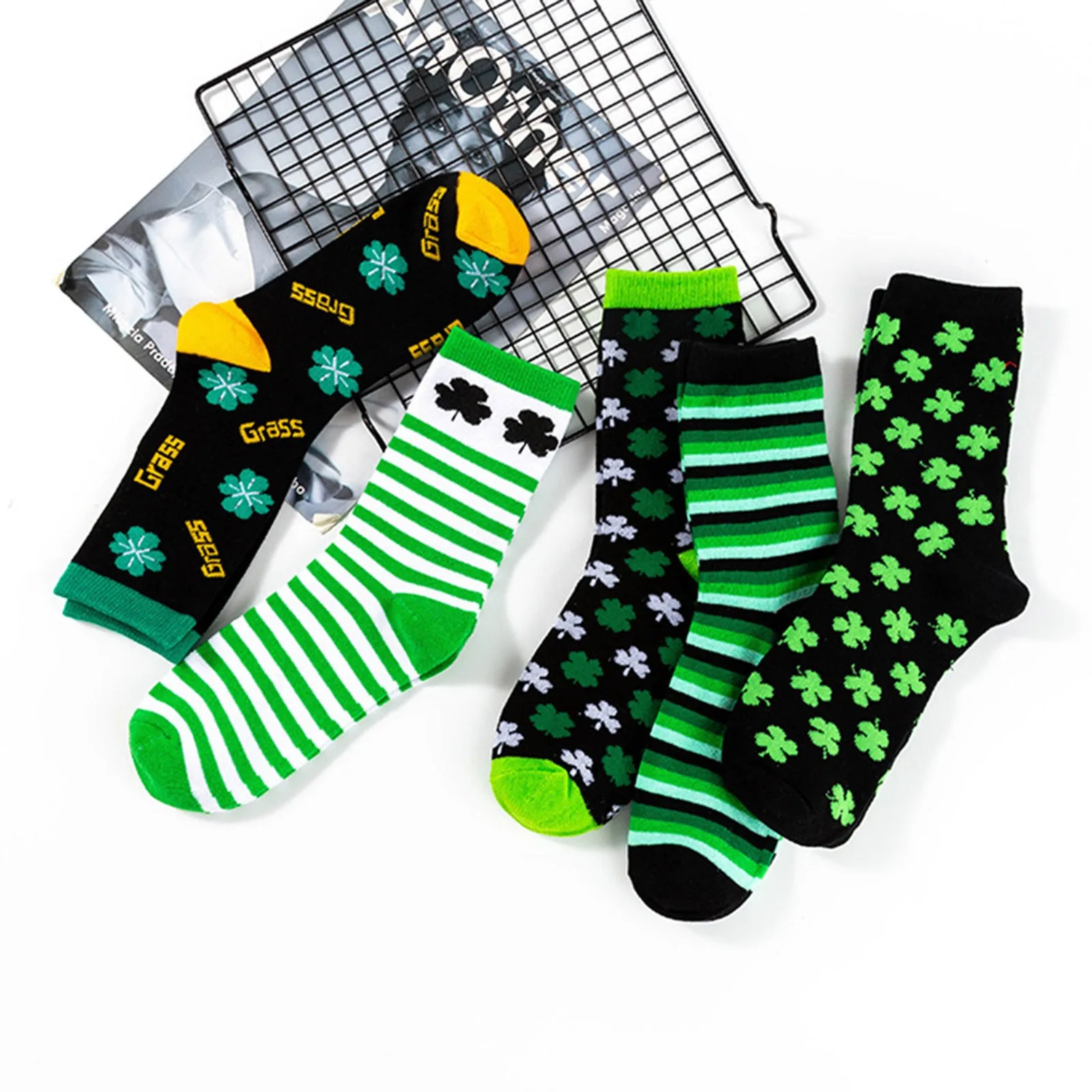 1 Pair Fashion Socks For Women St. Patrick Valentine'S Day Sokken Clover Heart Print Sock Middle Tube Foot Covers носки женские