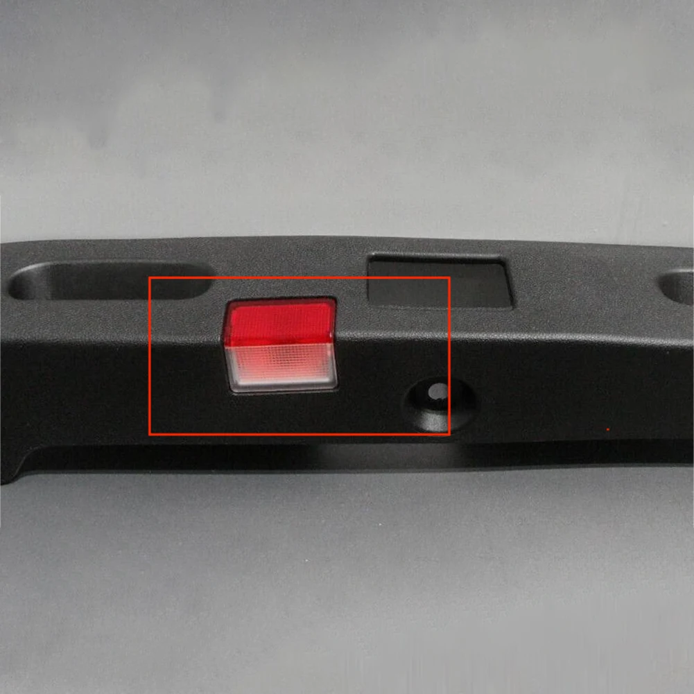 1pcs Car Trunk Tailgate Interior License Trim Light Plate Lamp For Mercedes A B C GLA GL ML Class A2218202101 Auto Accessories