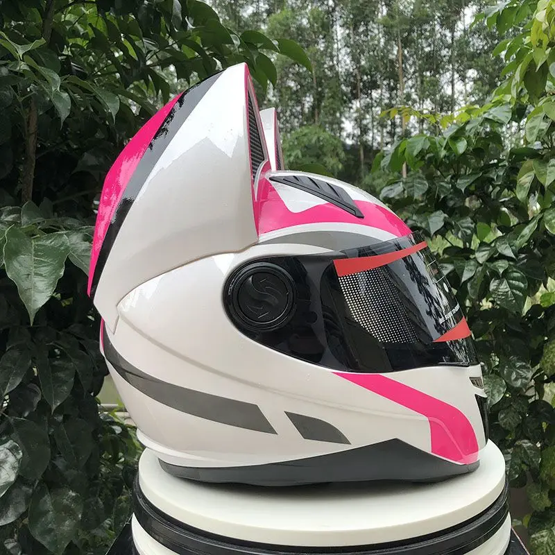 Cat Ears Motorcycle Helmet Full Helmet Four Seasons Universal Off-Road Running Helmet Men's and Women's Hard Hats Casco Moto