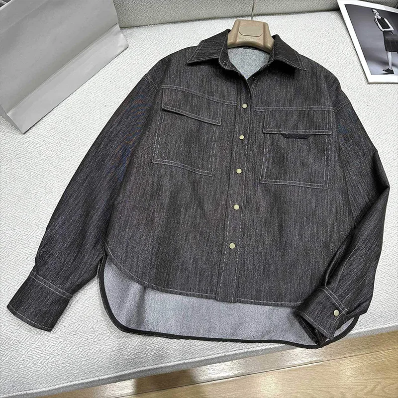 

Top quality women's fashionable rare sophisticated style blouse shirt with French retro shiny gold and silver threads 2591996