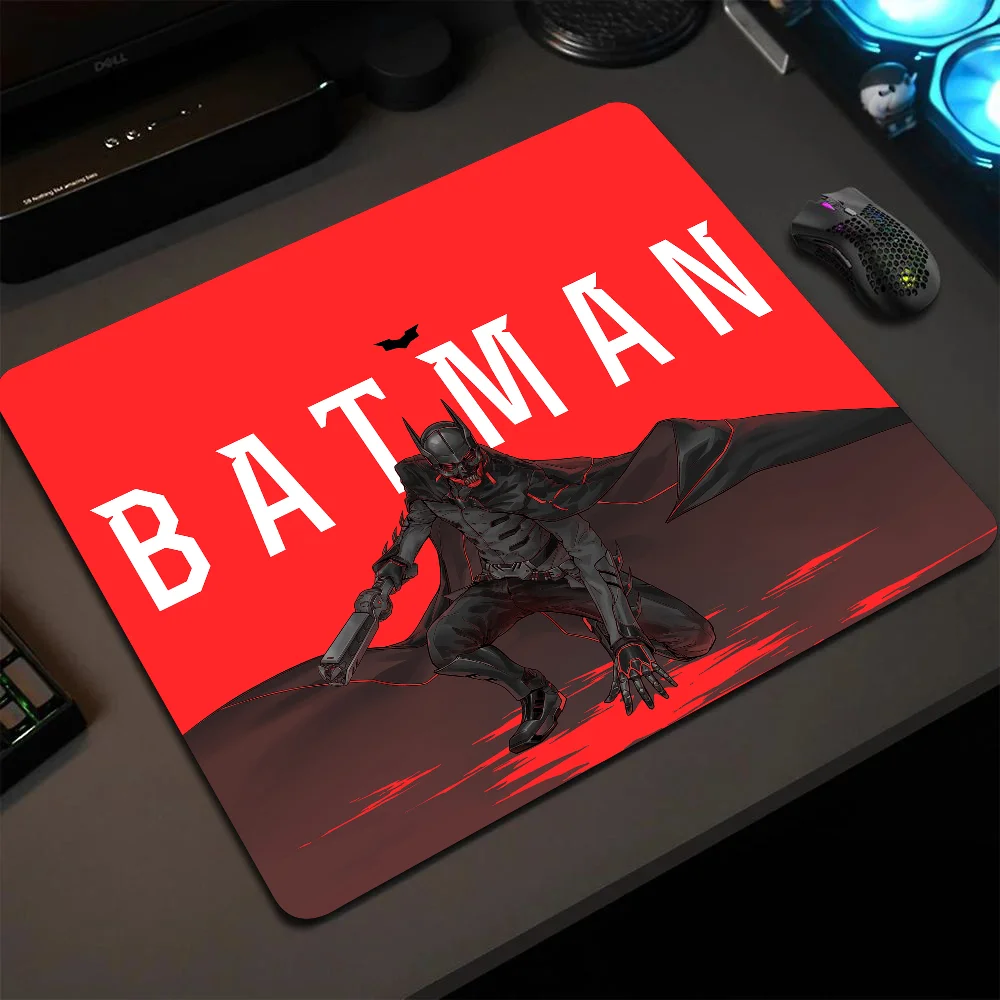 

B-Batman Hero Logo Mousepad Small LockEdge Mouse Pad For Gamers Computer Desk Pad Anti-slip Rubber