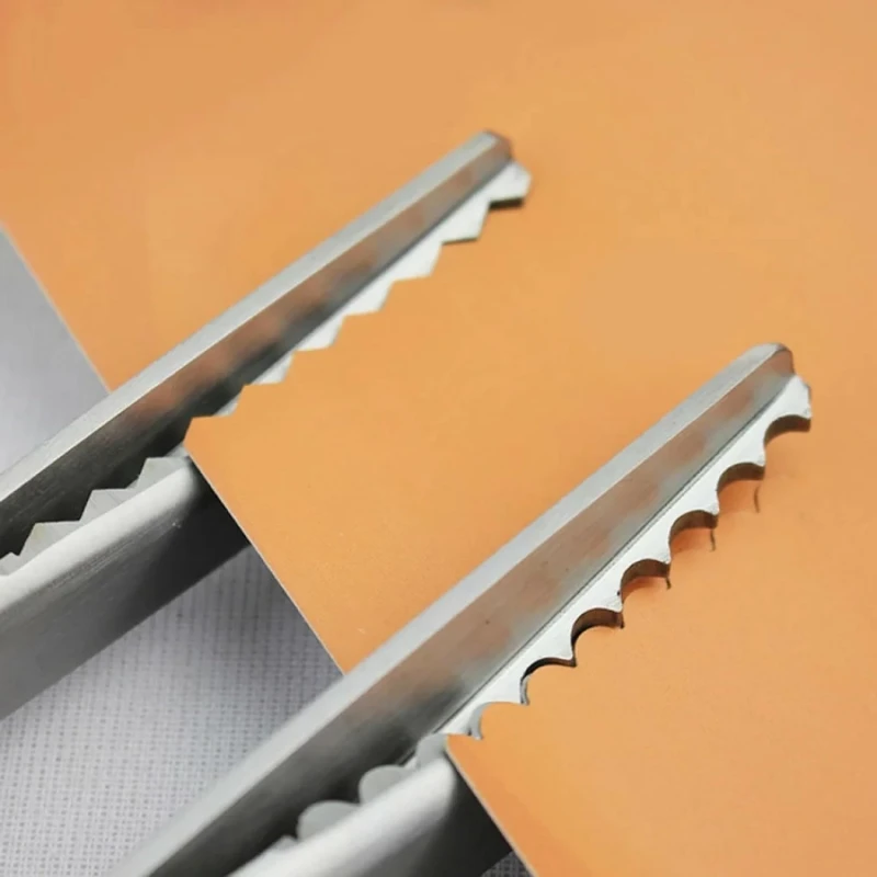 1 Stück Edelstahl-Zickzack-Schere Professionelle Schneiderschere für Handwerk, Kleiderherstellung, Zickzack-Schnitt-Schere, Nähwerkzeug für Stoff, Spitze, Papier – Detail 3