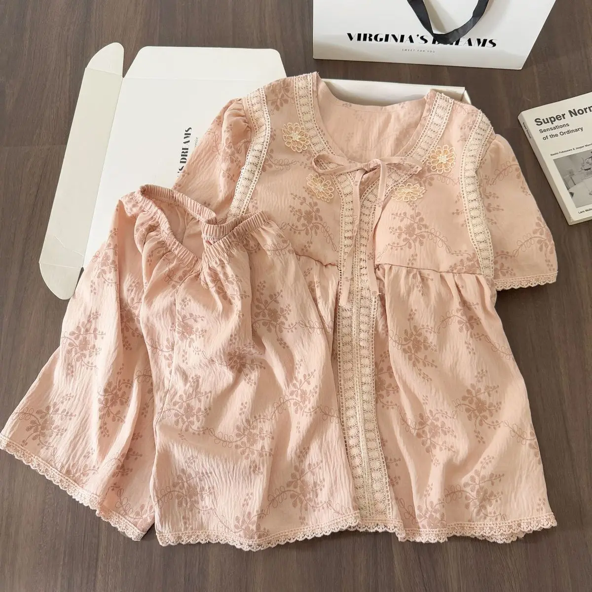 Women Floral Pajamas Set Short Sleeve Lace Sleepwear Bow Nightwear Soft Comfy Summer Shorts Pjs Loungewear 2Pcs Home Wear New
