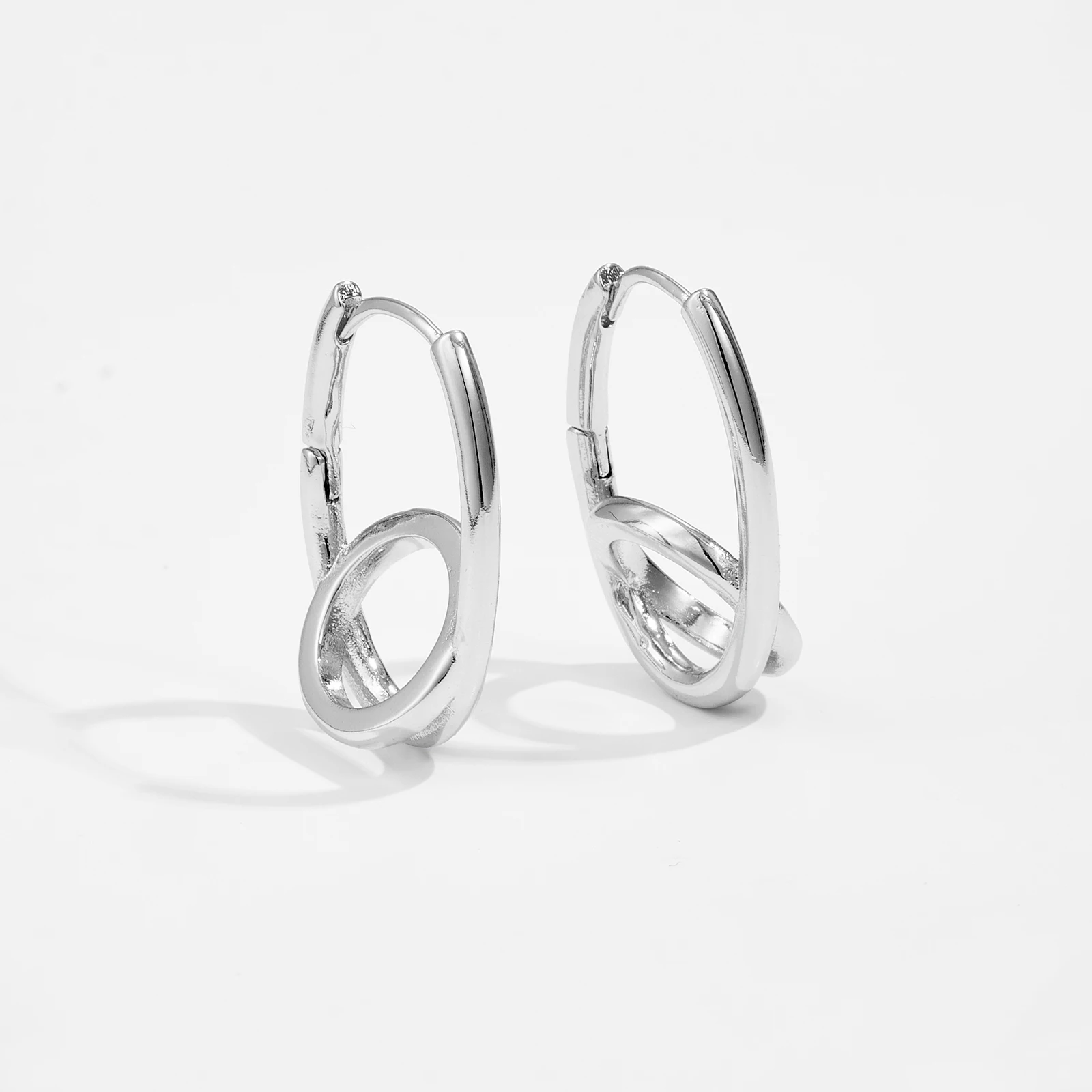 

VEWANT Women 925 Sterling Silver Irregular Modern Geometric Double Hoop Earrings 2025 Rock Punk Fine Stylish Fine Party Jewelry