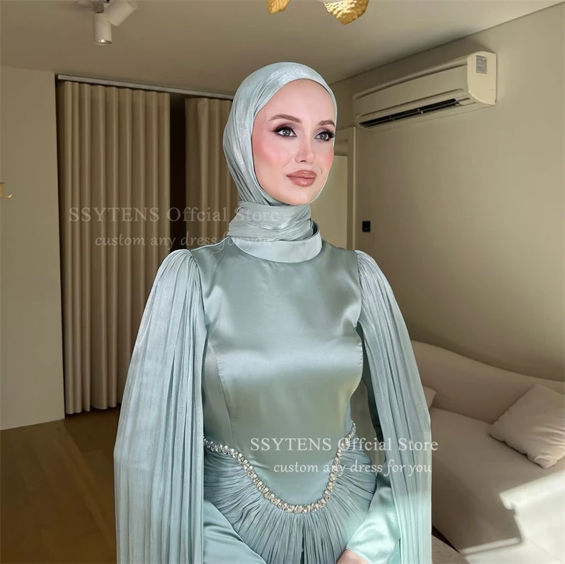 Gaun Malam Satin Sutra Sederhana SSYTENS dengan Lengan Cape Panjang, Kerah Tinggi, Gaun Prom Muslim Mewah, Gaun Prom Dubai yang Dapat Disesuaikan