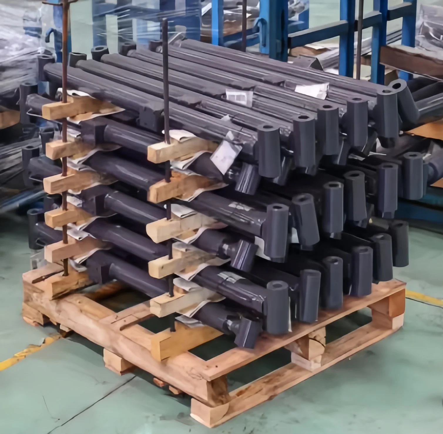 

Industrial Hydraulic Cylinders For Presses, Ships, Oil And Gas Equipment