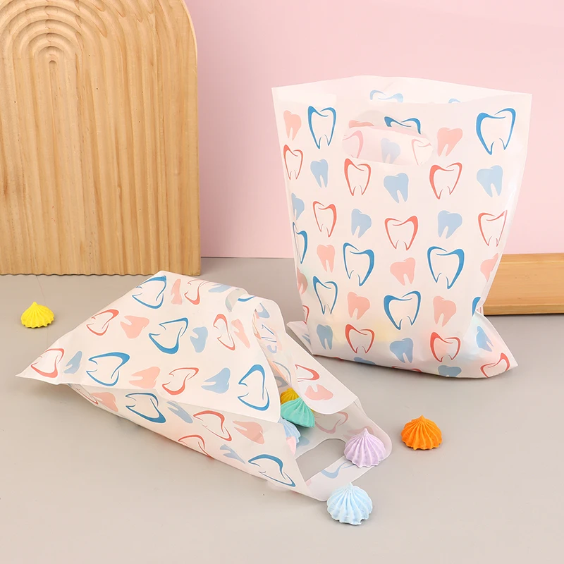 ● 30/50 Uds bolsas dentales para pacientes dentales, bolsas de regalo de artículos dentales de plástico a granel para artistas, dentistas, clínicas para el cuidado del paciente,
