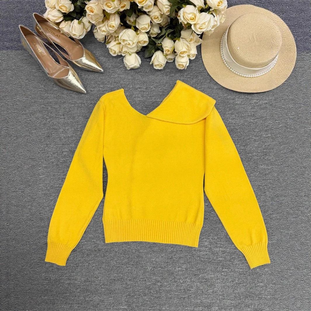 Personalized Large Lapel Elegant Knitted Jumper Solid Color Front False Buttons