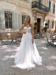 Elegant Sweetheart Lace Applique 3D Flower A Line Wedding Dresses Detachable Puff Sleeves Side Slit Boho Beach Bridal Rode De