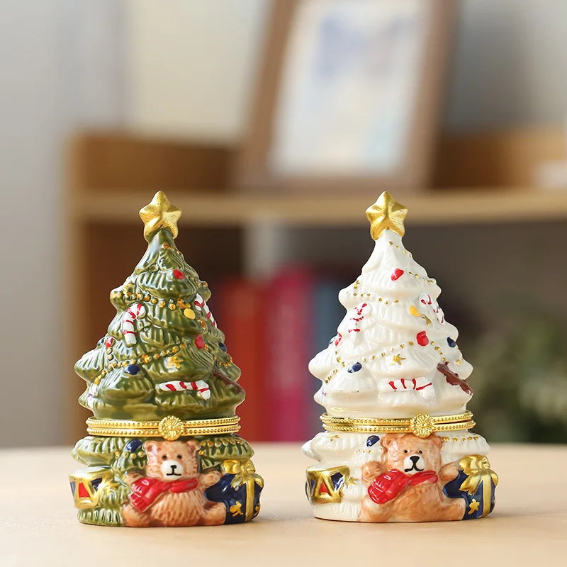 European and American ceramic jewelry boxes, Christmas trees, teddy bears, aromatherapy candles, home crafts, ornaments