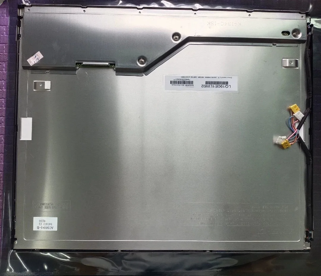 

LQ190E1LW02 LQ190E1LW01