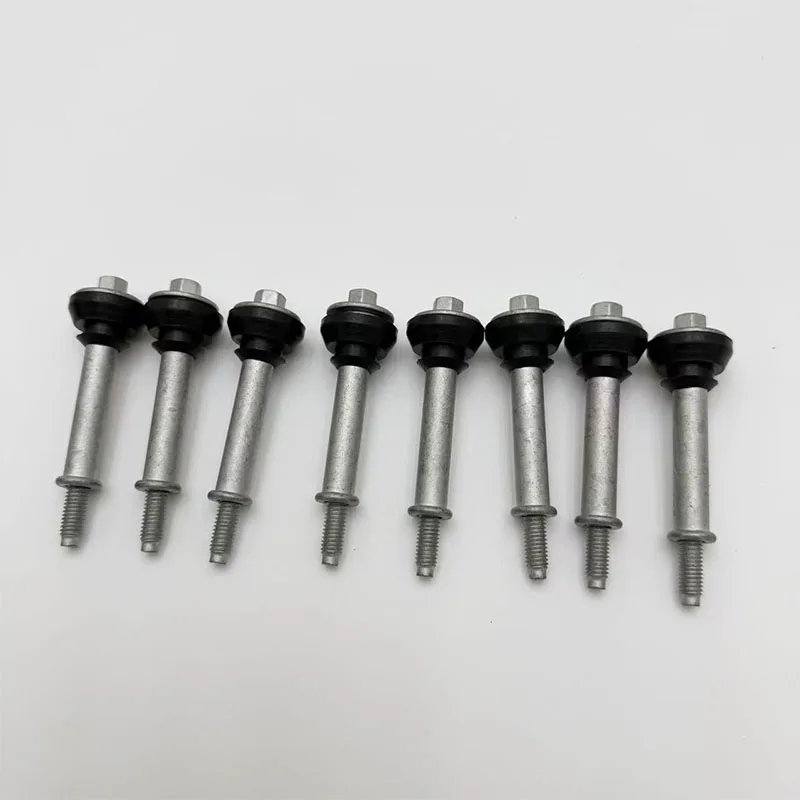 Applicable for Hummer H2, Karmada, GMC cylinder head screws and valve cover screws 12577215