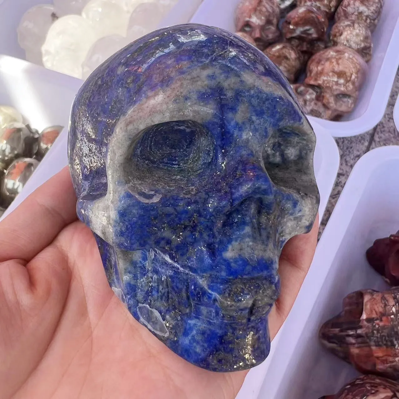 800-1000g Natural lapis lazuli  Skull sculpture  Crystal Collecting Mineral Quartz Ornament Stone Carvings