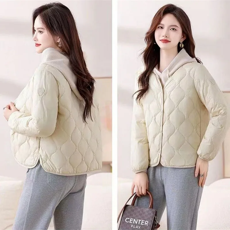 Light Down Cotton-Padded Jacket Women\'s Short Parkas 2024New Autumn Winter Warm Cotton Padded Coat Fashion Overcoat Lady Outcoat