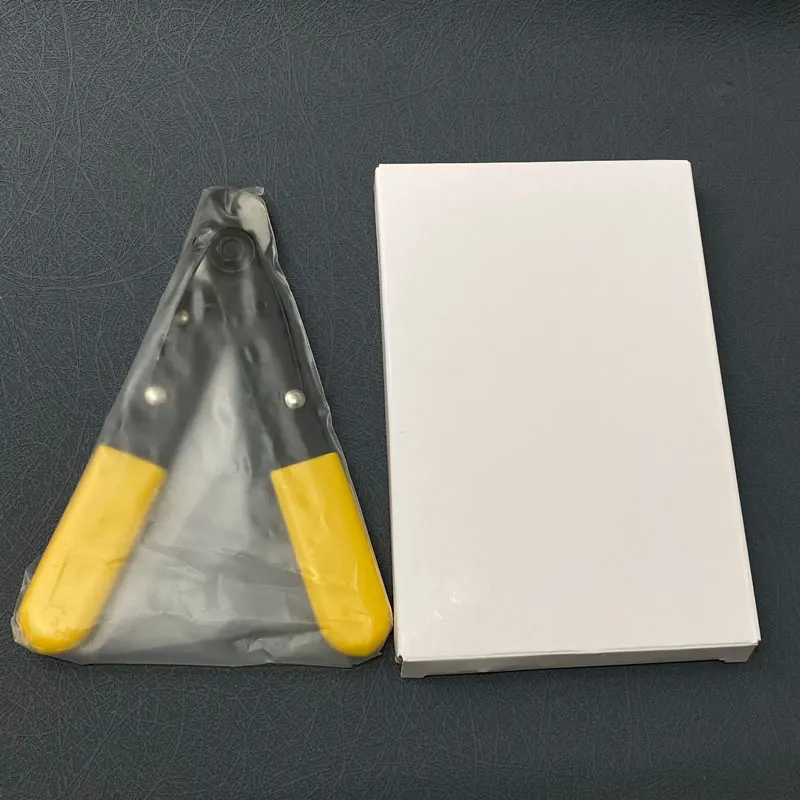

Fiber Optic Stripping Stripper FO 103-S Fibra Optica Stripper FO 103-S Fiber Optic Stripper 1 PCS