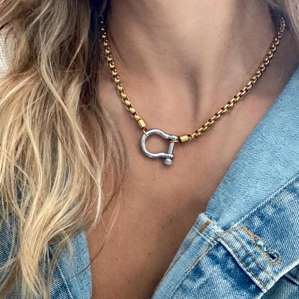 

18K Gold Plated Stainless Steel Two Tone Chunky Buckle Cone Pendant Necklace for Women Tarnish Free Box Chains Choker Jewelry