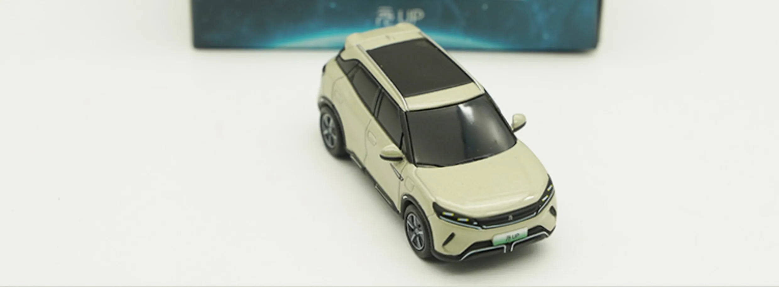 1:64 Original BYD Yuan Up Pull-back Simulation Alloy Car Model Car Model Ornament Collection Miniature Model